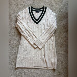 GAP Cream V-Neck Cable Knit Sweater Dress with Green Trim